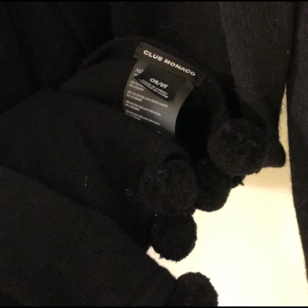 Black wool/cashmere blend scarf